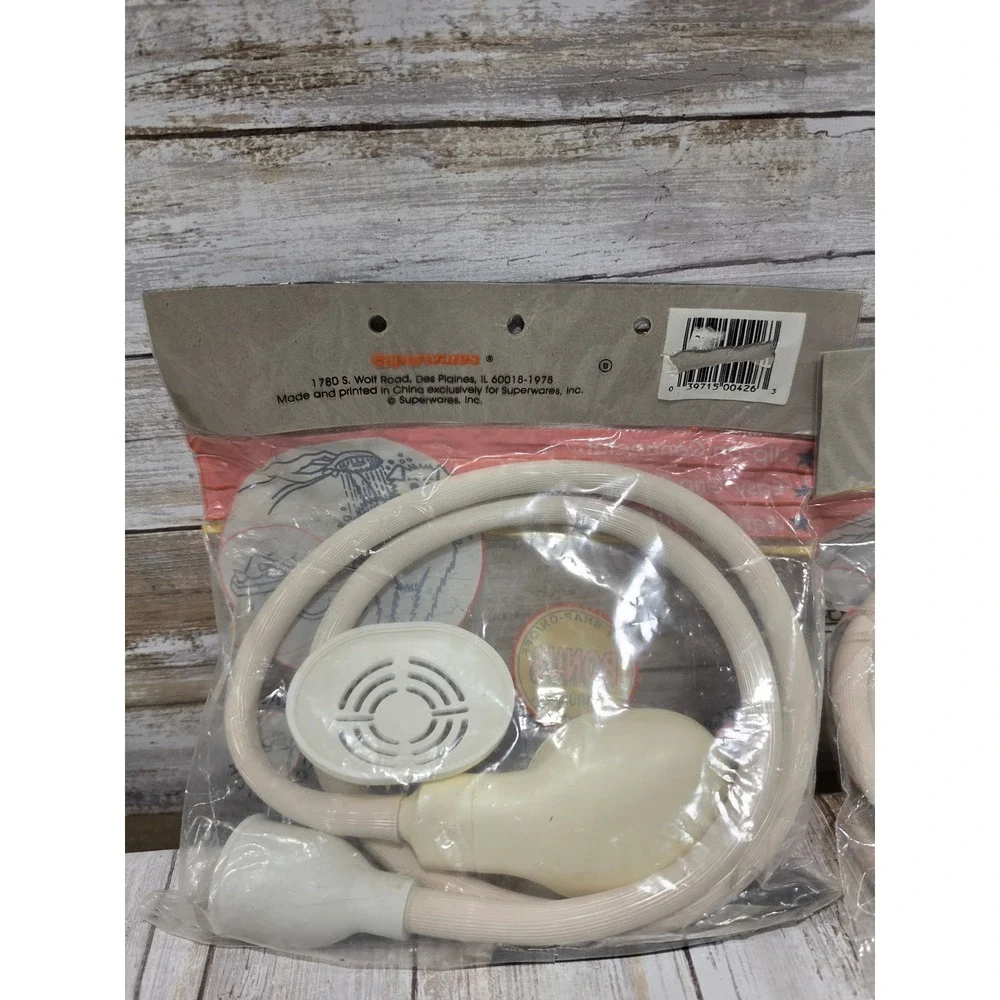 Lot 2 Superwares Indoor Pet Spray Slip-On Faucet Attachment with Bonus Brush NEW